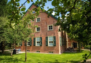 "Experience unforgettable vacation moments at Gulfhof Boomgaarden!"