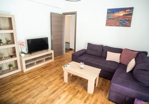 Explore Greece from Comfortable City Centre Apartment