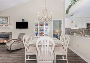 Exquisite 3 Bd Rm Villa-19E WHP-Full Access