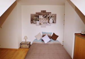 F3 in detached house 30 km from Paris