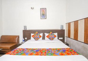 FabHotel Prashant Palace