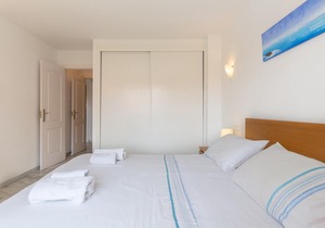 Fabulous 2 bedroome apartment with stunning views