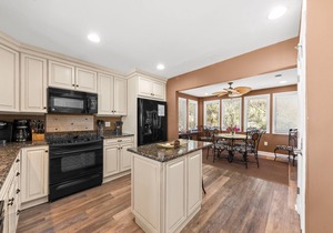 Fabulous Ocean View 3BR Spinnaker! Steps to Beach, Pools, Dining, Golf! Amenity Cards!