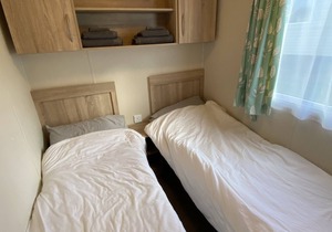Fabulous two bed home minutes from the beach