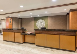 Fairfield Inn & Suites by Marriott Madison East