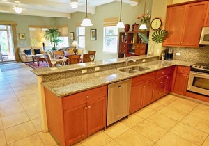 Fairways 1805 - Spacious Resort Townhome, Close to Beaches and Restaurants