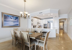 Fall Availability! Newly Renovated! 2nd Floor Luxury Gulf Front Unit! Community Pool!