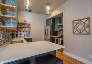 Family Friendly Modern Historic Luxury, Minutes to Walk to CSU and Old Town!