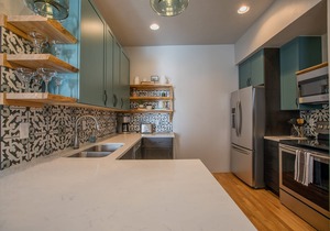 Family Friendly Modern Historic Luxury, Minutes to Walk to CSU and Old Town!