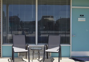 Family friendly studio with sound, beach, and pool access