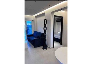 Family Luxury appartment by the sea