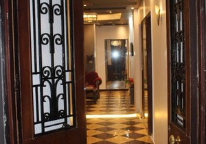 Family Palace Hostel