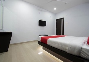 FAMILY ROOM 7-S G INTERNATIONAL