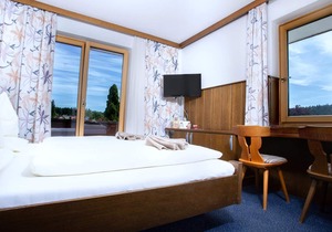 Family room with balcony - Hotel Berghof - Mitterberg