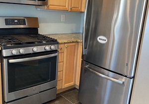 Fantastic location! 2 Blocks from Manasquan Beach!