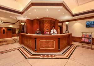 Fariyas Hotel Mumbai , Colaba