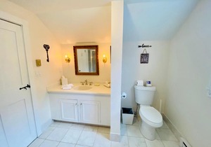 Farmhouse 4 - Farm Road Estate - 3 mi to Mt Snow