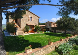 Farmhouse Montecchio Fausto