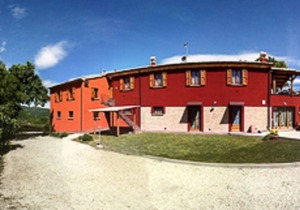Farmhouse with pool immersed in a natural setting of the Montefeltro - 6 -