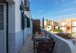 FARO AIRPORT FLAT 3 by HOMING