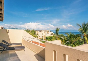 Faro de Mita – 4BR Luxury Condo Steps from Town