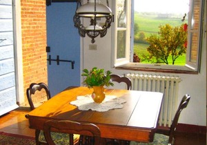 Fattoria Santa Vittoria Apartment Pagliericcio