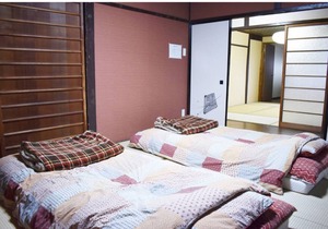 Feeling like a devilish blade! 3 minutes walk from Nishioji station, 1 station from Kyoto station! Good access to tourist attractions / spacious and comfortable house / indoor Wi-Fi