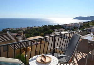 FENER DE DALT 3 Fantastic apartment with terrace and sea views
