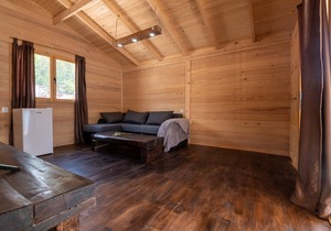 Feral Beach - One Bedroom Apartment with Sea View 9