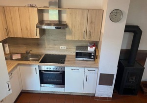 Ferienhaus mit 2 Schlafzimmern, Kaminofen, Terrasse und Garten