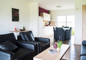 Ferienhof - Weites - Land, large apartment with terrace, garden and children's playground