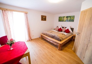 Ferienwohnung 3, Strahhüttn 90 m², 2-6 Personen, 2 Schlafzimmer, Wohnküche, Du/WC, WLAN