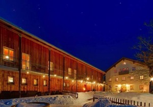 Ferienwohnung mit Balkon (ca. 50m2) auf Erlebnisbauernhof