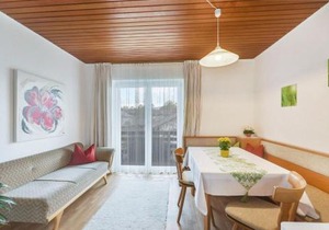 Ferienwohnung Wennesz 1