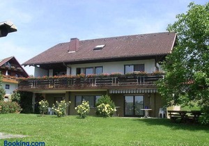 Ferienwohnungen Tröndle im Rosendorf