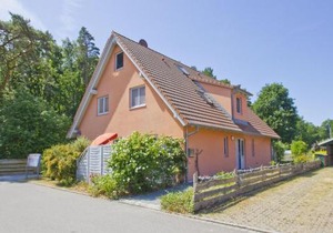 FeWo am Wald FeWo 02 - Terrasse, Gartennutzung, Sauna