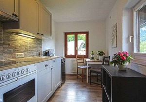 Fewo Jenner, 2-4 Personen, Balkon, zwei separate Schlafzimmer, Balkon