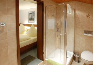 Fewo Nr. 1 und 2 Friedrichsruh für 1-2 Pers., ca. 40 m², 1 Schlafzimmer, Wohnzimmer, Küche, Balkon