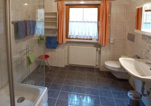 Fewo Nr. 3 Friedrichsruh für 2-4 Pers., ca 75 m², 2 Schlafzimmer, Wohnzimmer, Küche, Balkon
