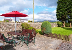 Ffermdy Caernarfon - Four Bedroom House, Sleeps 6