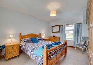 Ffermdy Caernarfon - Four Bedroom House, Sleeps 6