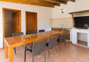 Finca Angoixes