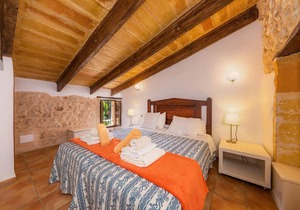 Finca "Es Rafalet - Sa Buhardilla Petita" with Mountain View, Pool, Wi-Fi, A/C, Terraces & Garden