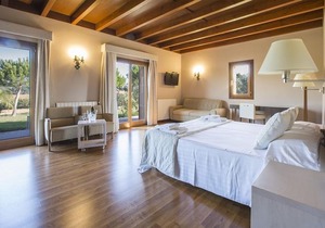 Finca Short De Conies 2