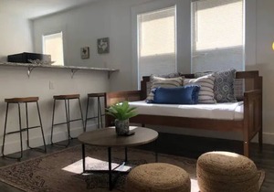 Find Your Comfort at Downtown Cozy 2BR/2BA
