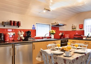 Finest Retreats | Y Bwthyn
