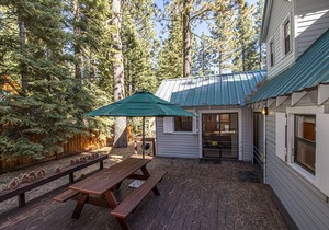 Fir Forest Cottage by Hauserman Rental Group