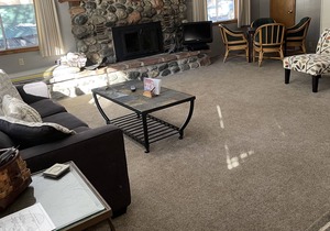 Fireside - 6 Bedroom, 4 Bath Home