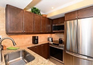 Firethorn 111 - 2 Bedroom Condo with Private Beach with lounge chairs & umbrella provided, 2 Pool.