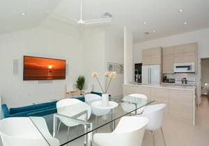 Firethorn 333 - 2 Bedroom Condo with Private Beach with lounge chairs & umbrella provided, 2 Pool.